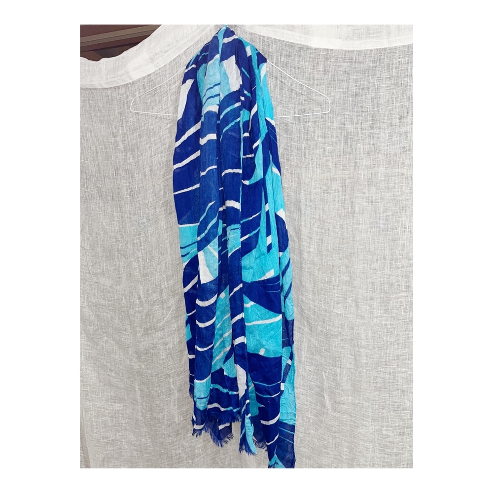 Express Fashion Scarf